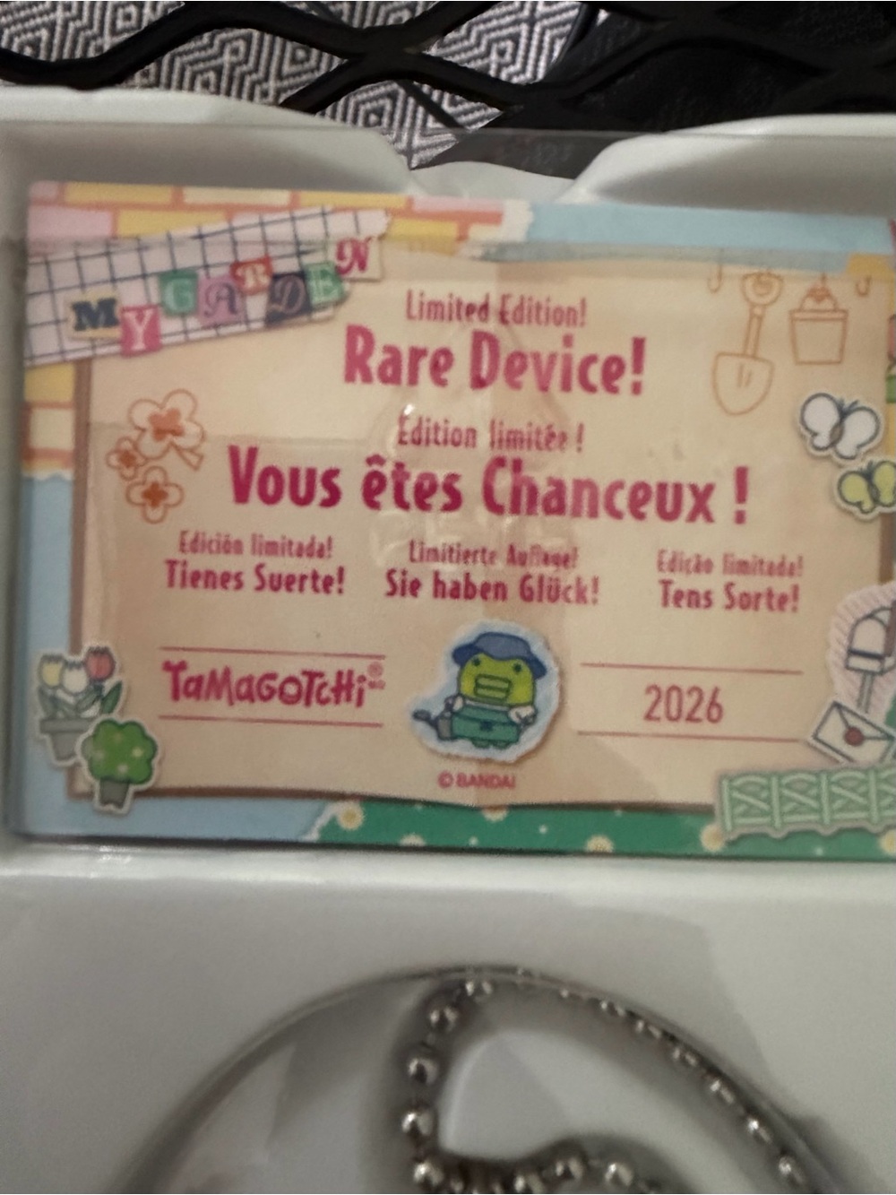 Tamagotchi Gen 1 Rare Garden - Picture 5 of 8